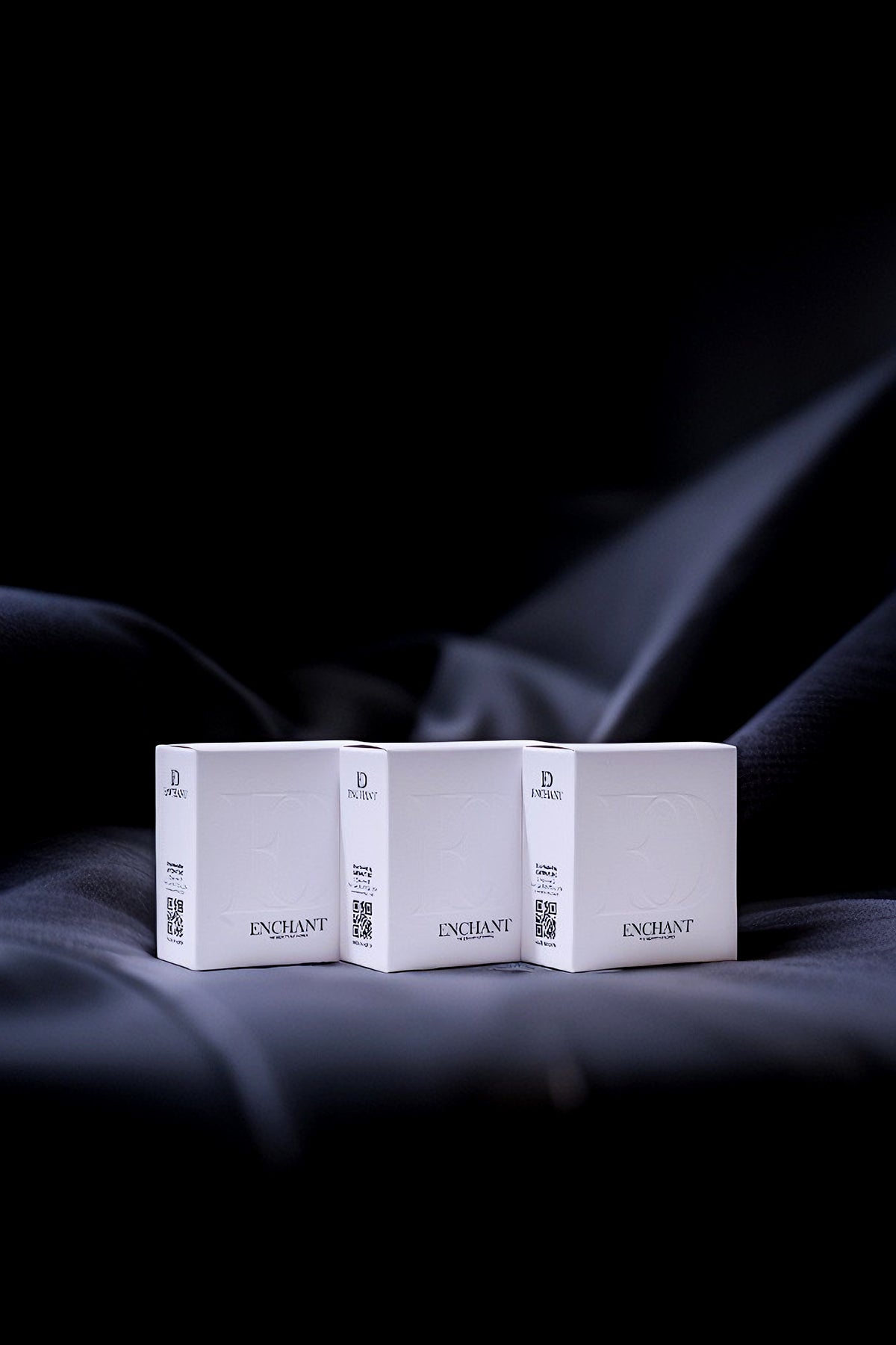 Enchant soap . Trios