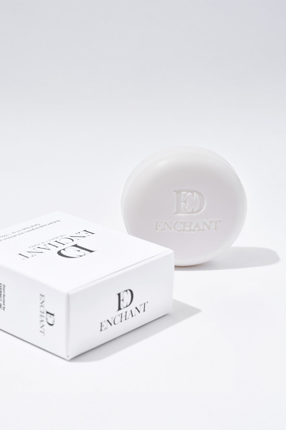 Enchant soap . Trios